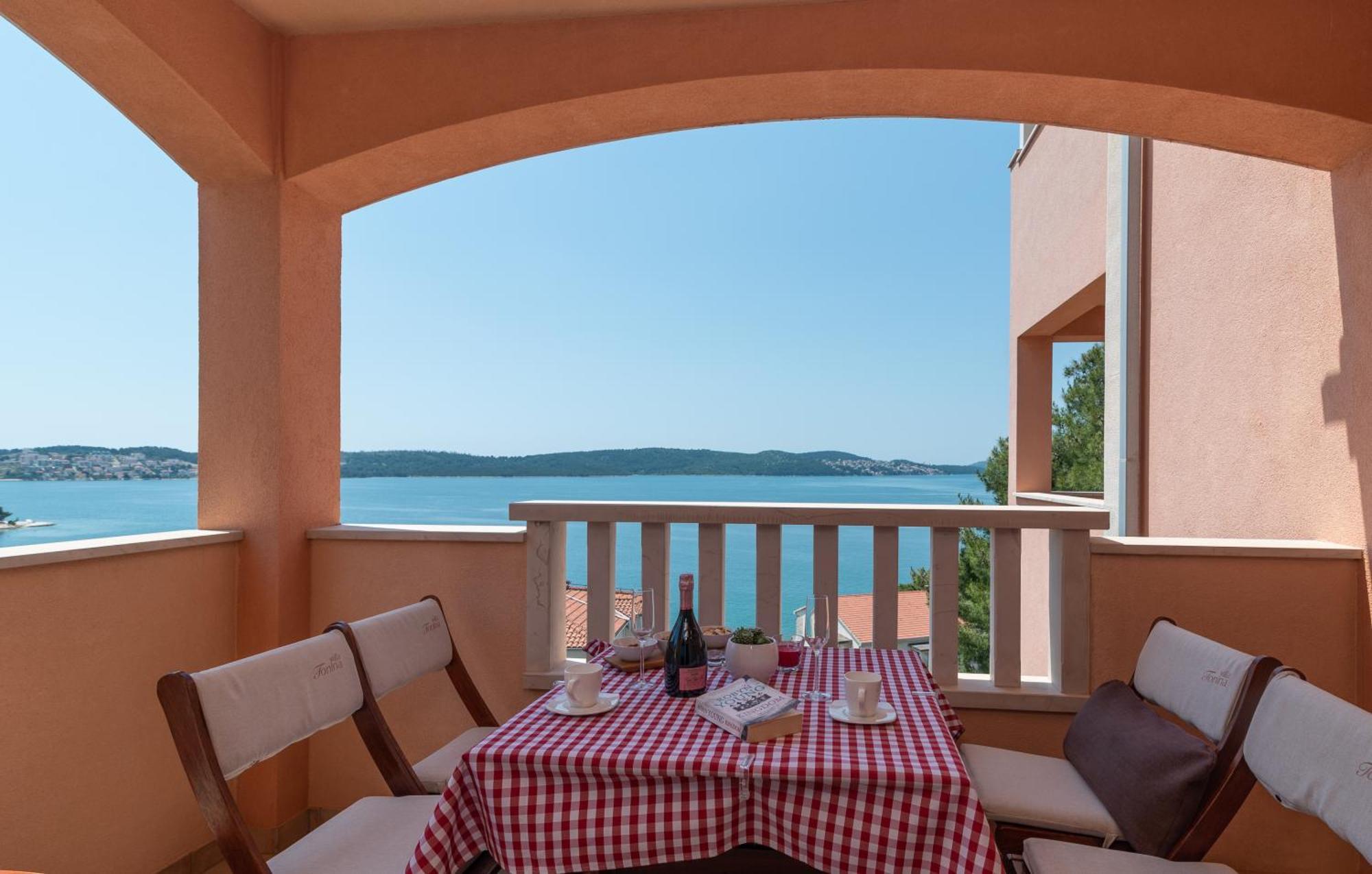 Villa Tonina Trogir Buitenkant foto